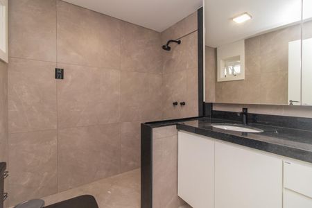 Apartamento à venda com 81m², 2 quartos e sem vaga Apartamento à venda com 81m², 2 quartos e sem vagaBanheiro Social