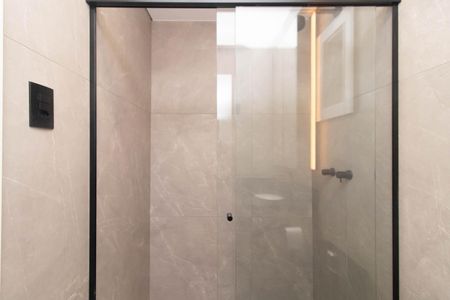 Banheiro do Quarto 1 de apartamento à venda com 2 quartos, 81m² em Cidade Baixa, Porto Alegre