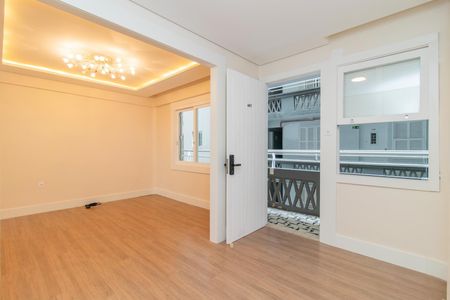 Apartamento à venda com 81m², 2 quartos e sem vaga Apartamento à venda com 81m², 2 quartos e sem vagaSala