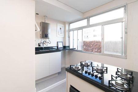 Apartamento à venda com 81m², 2 quartos e sem vagaCozinha e Área de Serviço
