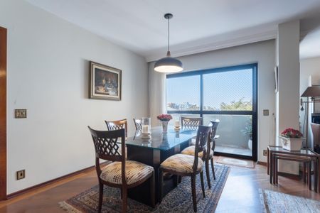 Apartamento à venda com 3 quartos, 165m² em Vila Madalena, São Paulo