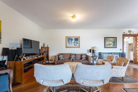 Apartamento à venda com 3 quartos, 165m² em Vila Madalena, São Paulo