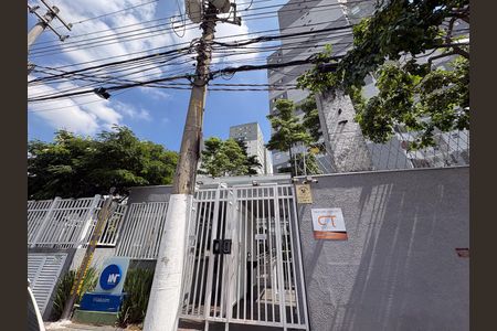 Apartamento à venda com 55m², 2 quartos e 1 vagaFachada