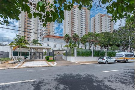Apartamento para alugar com 66m², 2 quartos e 1 vaga Apartamento para alugar com 66m², 2 quartos e 1 vagaFachada do Prédio