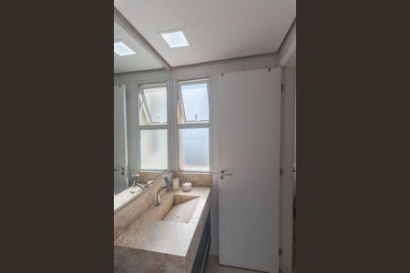 Apartamento para alugar com 66m², 2 quartos e 1 vaga Apartamento para alugar com 66m², 2 quartos e 1 vagaBanheiro da Suíte