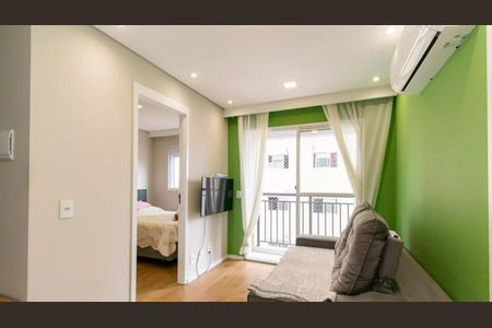 Apartamento à venda com 38m², 2 quartos e 1 vagaFoto 01