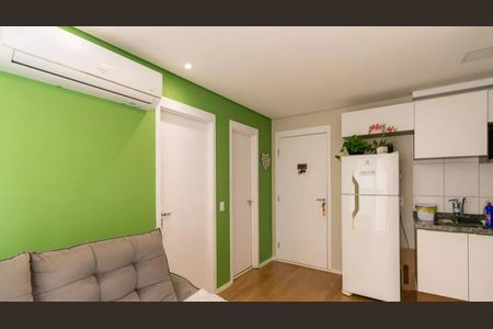 Apartamento à venda com 38m², 2 quartos e 1 vagaFoto 03