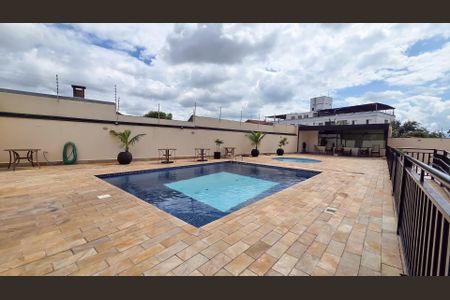 Apartamento para alugar com 65m², 2 quartos e 1 vaga Apartamento para alugar com 65m², 2 quartos e 1 vagaÁrea comum - Piscina