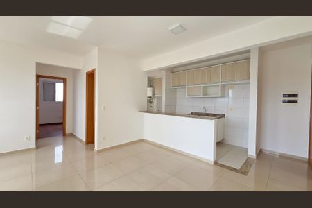 Apartamento para alugar com 65m², 2 quartos e 1 vaga Apartamento para alugar com 65m², 2 quartos e 1 vagaSala