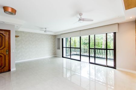 Apartamento à venda com 194m², 4 quartos e 3 vagas03sala003.jpg