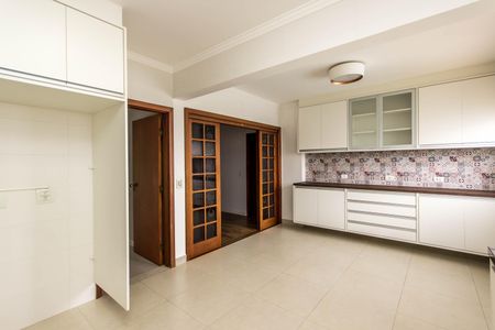 Apartamento à venda com 194m², 4 quartos e 3 vagas04cozinha004.jpg