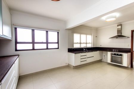 Apartamento à venda com 194m², 4 quartos e 3 vagas04cozinha001.jpg