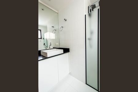 Apartamento à venda com 194m², 4 quartos e 3 vagas07banheiros006.jpg