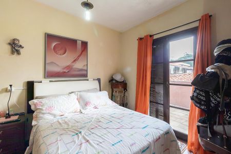 Casa à venda com 3 quartos, 198m² em Nova Petrópolis, São Bernardo do Campo