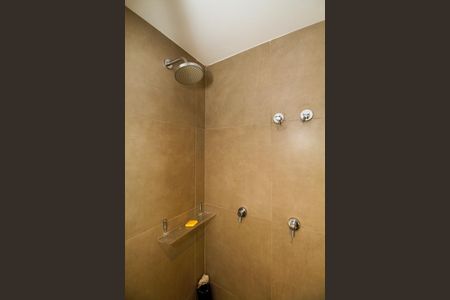 Banheiro de kitnet/studio à venda com 1 quarto, 38m² em Jardim Paulista, São Paulo