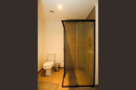 Banheiro de kitnet/studio à venda com 1 quarto, 38m² em Jardim Paulista, São Paulo