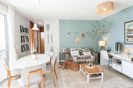 Apartamento à venda com 85m², 3 quartos e 3 vagas Apartamento à venda com 85m², 3 quartos e 3 vagassala