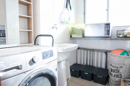 Apartamento à venda com 85m², 3 quartos e 3 vagas Apartamento à venda com 85m², 3 quartos e 3 vagasÁrea de Serviço