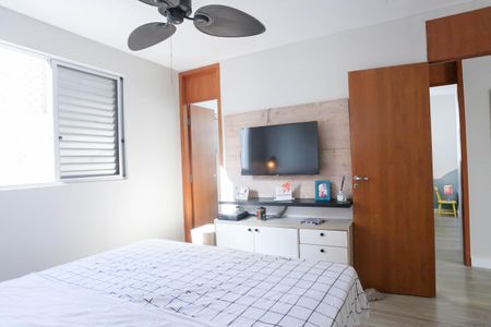 Apartamento à venda com 85m², 3 quartos e 3 vagas Apartamento à venda com 85m², 3 quartos e 3 vagassuite