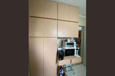 Apartamento à venda com 2 quartos, 67m² em Campo Belo, São Paulo