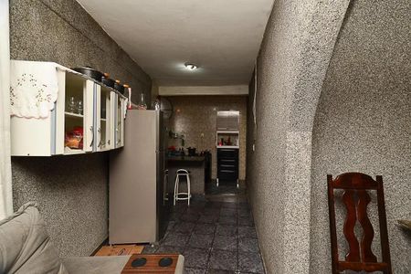 Casa à venda com 200m², 4 quartos e 1 vaga Casa à venda com 200m², 4 quartos e 1 vagaCozinha