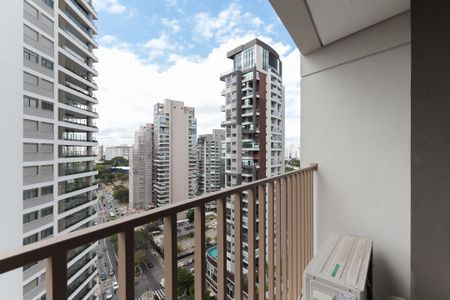 Apartamento à venda com 28m², 1 quarto e sem vaga03sala-e-quarto006.jpg