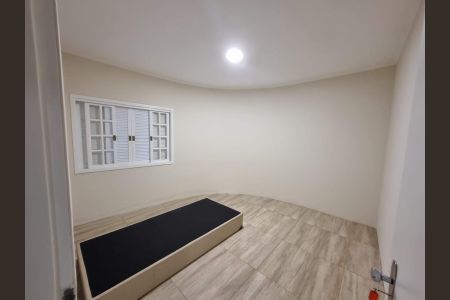 Casa à venda com 2 quartos, 120m² em Vila Homero Thon, Santo André