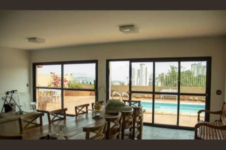 BR-24 - Super Dantas.JPG de casa à venda com 4 quartos, 465m² em Sumarezinho, São Paulo