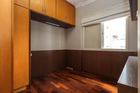 Apartamento à venda com 184m², 3 quartos e 3 vagasQuarto 2
