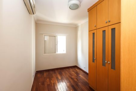 Apartamento à venda com 184m², 3 quartos e 3 vagasQuarto 3