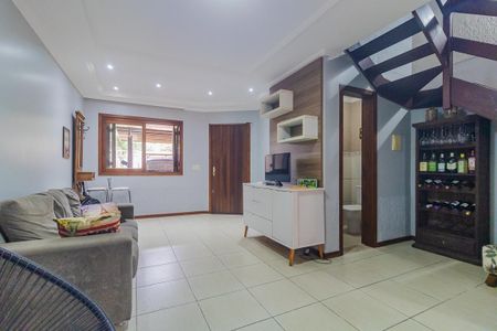 Casa para alugar com 3 quartos, 200m² em Guarujá, Porto Alegre