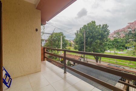Casa para alugar com 200m², 3 quartos e 1 vaga