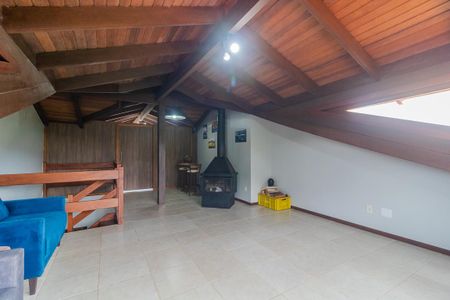 Casa para alugar com 200m², 3 quartos e 1 vaga