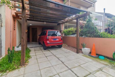 Casa para alugar com 3 quartos, 200m² em Guarujá, Porto Alegre