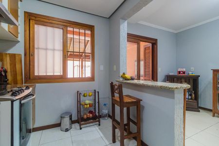Casa para alugar com 3 quartos, 200m² em Guarujá, Porto Alegre