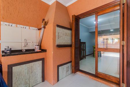 Casa para alugar com 200m², 3 quartos e 1 vaga