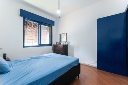 Casa à venda com 3 quartos, 225m² em Bosque da Saúde, São Paulo