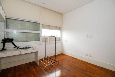 Apartamento para alugar com 154m², 2 quartos e 2 vagas Apartamento para alugar com 154m², 2 quartos e 2 vagasQuarto