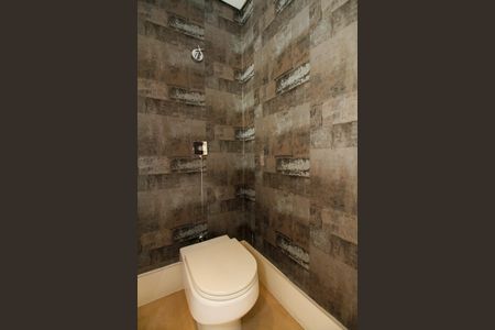 Apartamento para alugar com 154m², 2 quartos e 2 vagas Apartamento para alugar com 154m², 2 quartos e 2 vagasLavabo