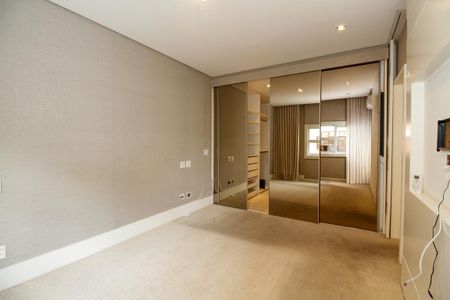 Apartamento para alugar com 154m², 2 quartos e 2 vagas Apartamento para alugar com 154m², 2 quartos e 2 vagasSuíte