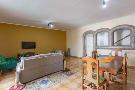 Casa à venda com 4 quartos, 204m² em Jabaquara, São Paulo