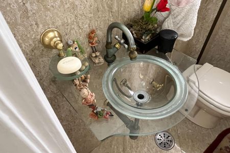 Apartamento para alugar com 177m², 4 quartos e 2 vagas Apartamento para alugar com 177m², 4 quartos e 2 vagasLavabo