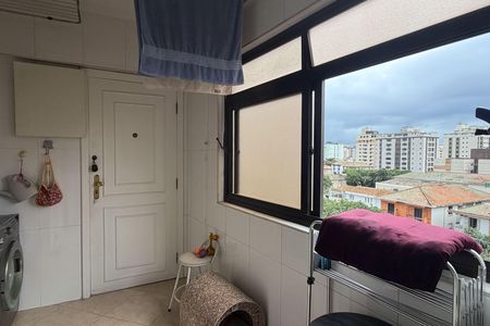 Área de serviço de apartamento para alugar com 4 quartos, 177m² em Ponta da Praia, Santos