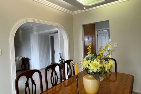 Apartamento para alugar com 177m², 4 quartos e 2 vagas Apartamento para alugar com 177m², 4 quartos e 2 vagasSala de Jantar