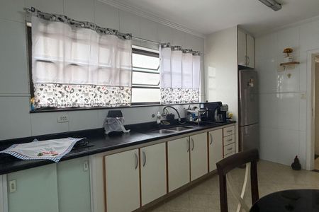 Cozinha  de apartamento para alugar com 4 quartos, 177m² em Ponta da Praia, Santos