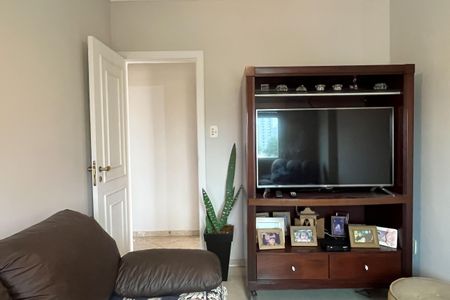 Apartamento para alugar com 177m², 4 quartos e 2 vagas Apartamento para alugar com 177m², 4 quartos e 2 vagasQuarto 1