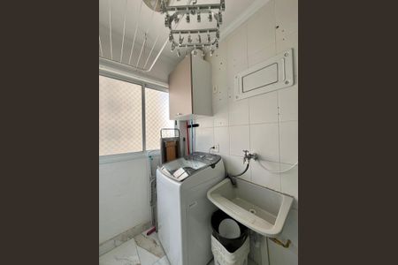 Apartamento à venda com 56m², 2 quartos e 1 vaga Apartamento à venda com 56m², 2 quartos e 1 vagaÁrea de Serviço