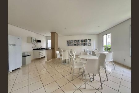 Apartamento à venda com 56m², 2 quartos e 1 vaga Apartamento à venda com 56m², 2 quartos e 1 vagaÁrea comum - Salão de festas