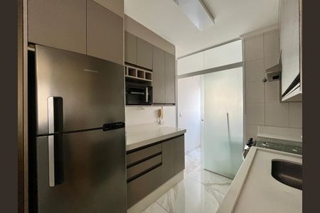 Apartamento à venda com 56m², 2 quartos e 1 vaga Apartamento à venda com 56m², 2 quartos e 1 vagaCozinha