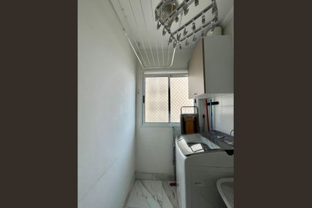 Apartamento à venda com 56m², 2 quartos e 1 vaga Apartamento à venda com 56m², 2 quartos e 1 vagaÁrea de Serviço